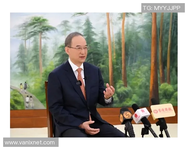 黄强专访：从青涩少年到篮球巨星的成长之路与心路历程回顾