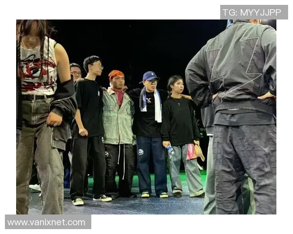 全国街舞大赛特别报道：杭州攀岩队如何在舞台上绽放青春与梦想