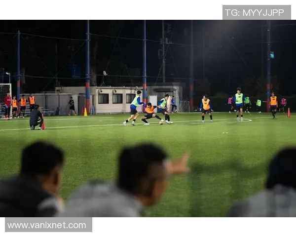 长宁区足球明星的成长之路与未来展望：从青训到职业赛场的精彩历程